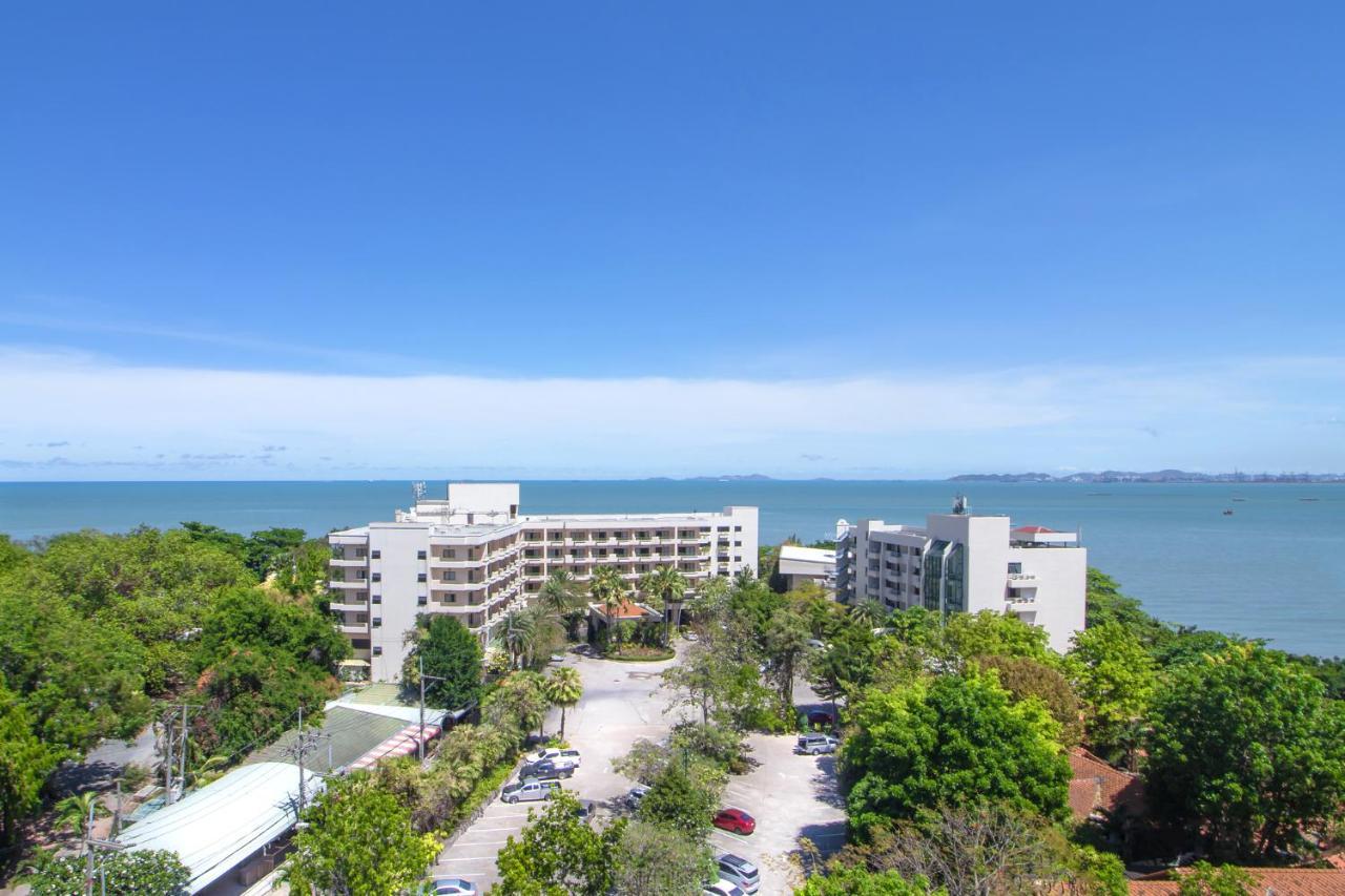 Garden Sea View Resort Pattaya Exterior photo