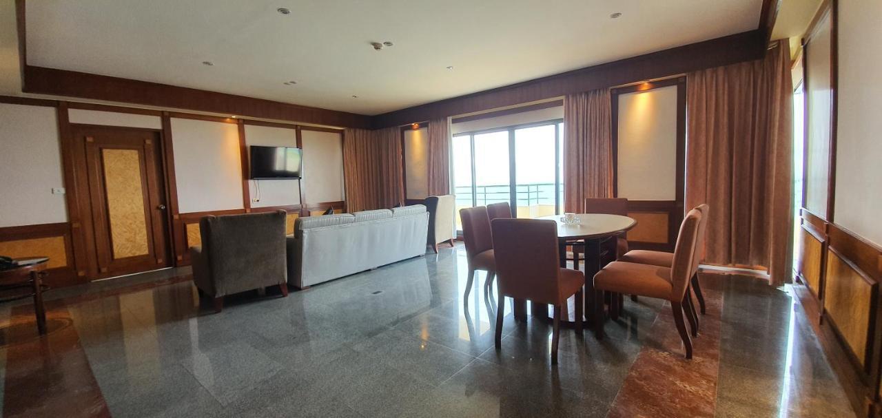 Garden Sea View Resort Pattaya Exterior photo